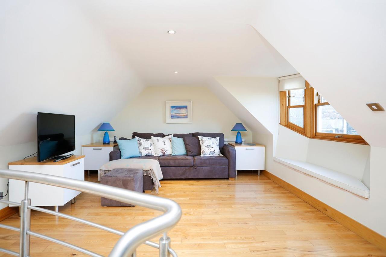 Joivy Unique Mezzanine Apartment In St Andrews Exterior photo